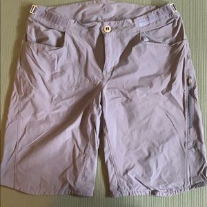 Patagonia dirt roamer bike shorts
